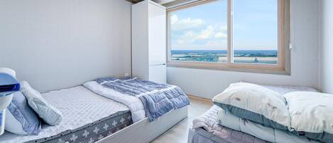 Quarto básico, 3 quartos (skysea(more2nightsreservation))