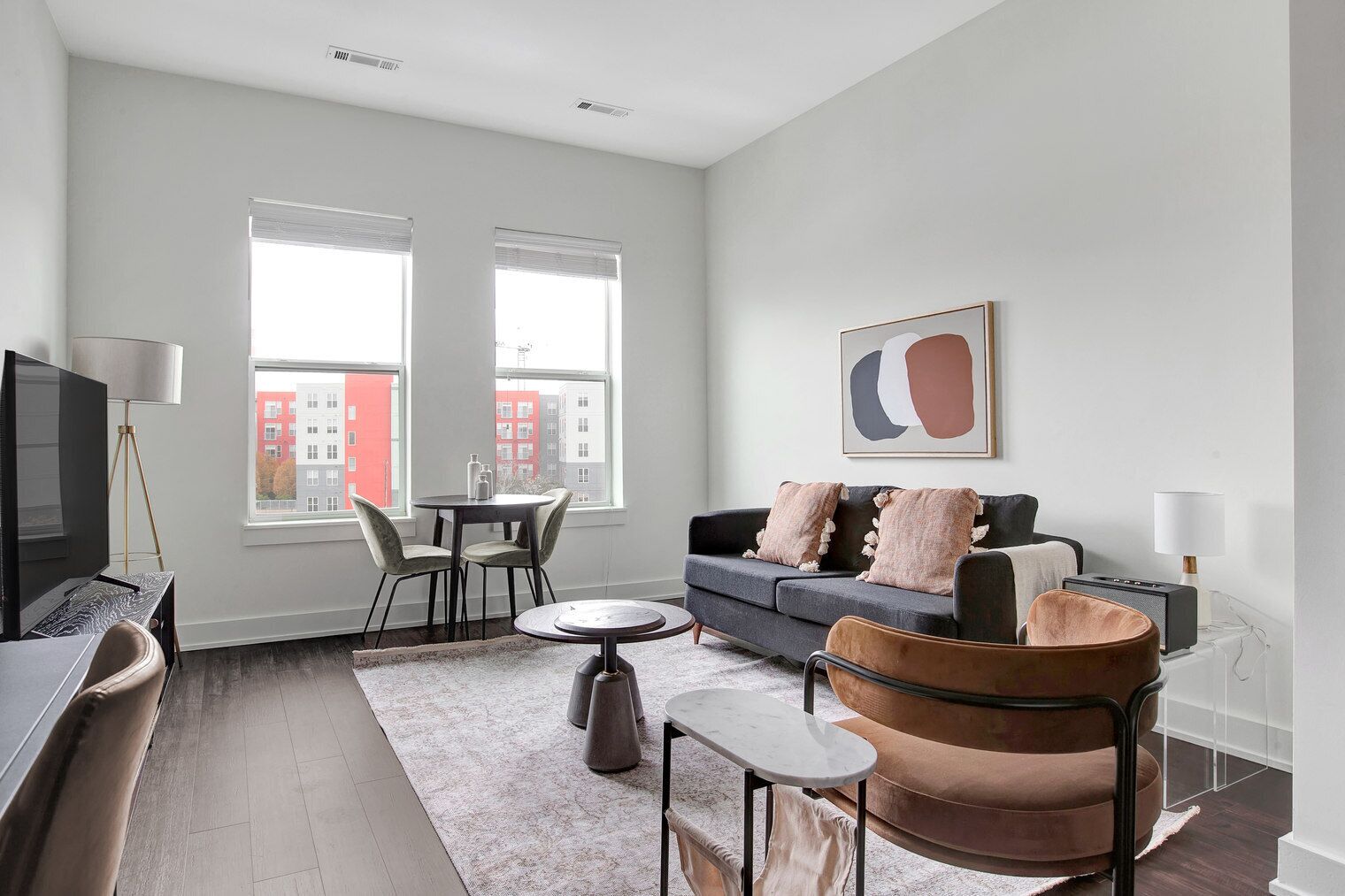 テレビ、ステレオ