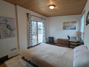 3 chambres, bureau, Wi-Fi gratuit, draps fournis