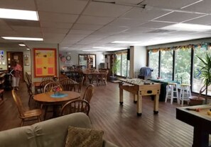 Spielezimmer