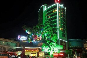 Unclassified image, 5 of 38, button - Nvshu Hotel (Jiangyong)