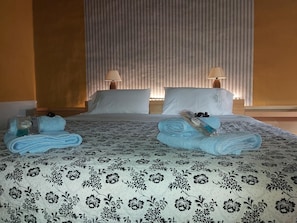 1 bedroom, iron/ironing board, Internet, bed sheets