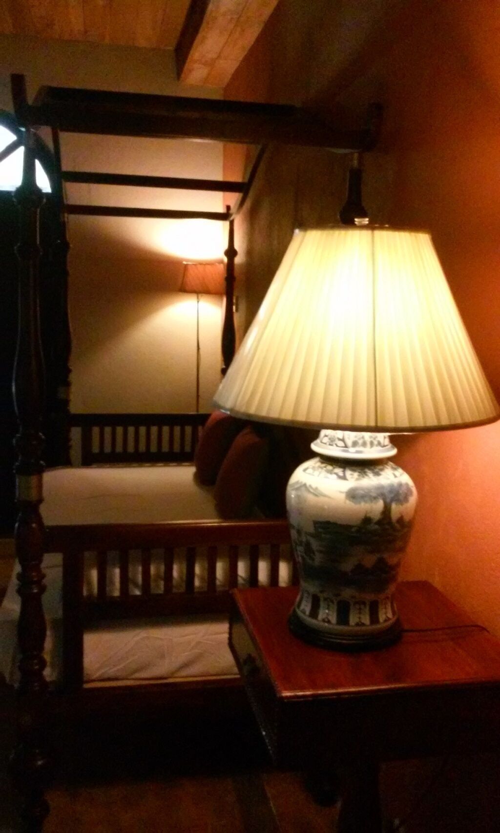 5 slaapkamers, een strijkplank/strijkijzer, gratis wifi, beddengoed