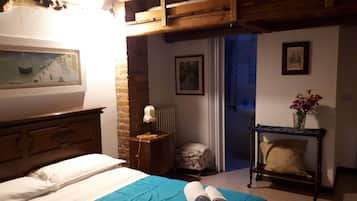 3 chambres, accĂšs Internet, draps fournis