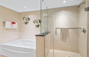 Condo, 2 Bedrooms | Bathroom | Towels - Honua Kai 215 2 Bedroom/2 Bath 2 Condo by RedAwning (Lahaina)
