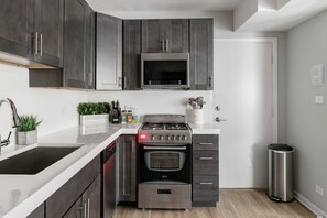 Fridge, microwave, oven, stovetop