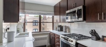 ✨Chic|Luxurious|2BR|Trendy|Evanston Next To Beach✨