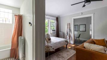 1 bedroom, iron/ironing board, free WiFi, bed sheets