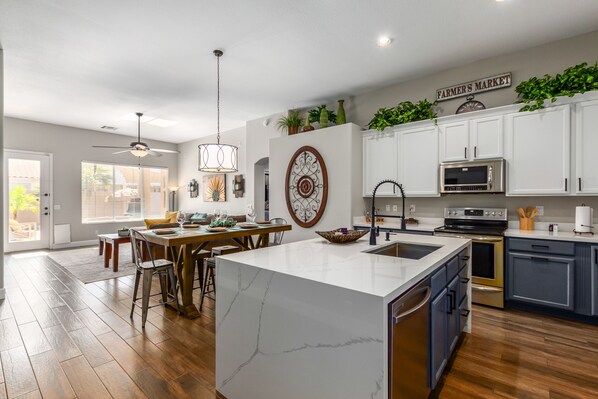 Fridge, microwave, oven, stovetop