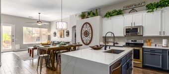 Swim Oasis in Chandler! Your Home Away from Home