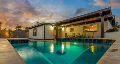 Heated Pool and Spa. Game Room Sleeps 8!