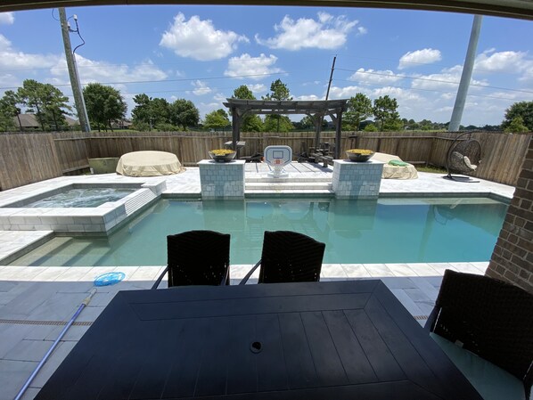 Outdoor pool, a heated pool