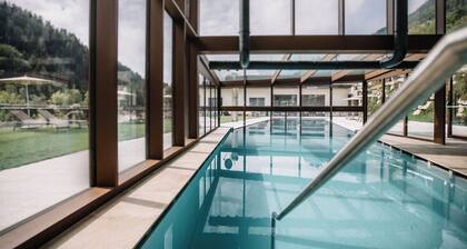 Holiday Apartment 'Camping Passeier Löwenzahn' with Sauna, Mountain View, Garden & Wi-Fi