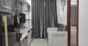 Zimmer | Wohnbereich | Fernseher