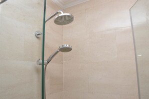 Bathroom - Cozy Living Studio At Menteng Park Apartment (Jakarta)