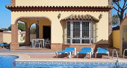 Villa Fátima con piscina, jardín y Wi-Fi