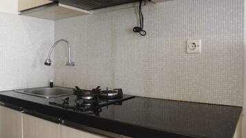 Chambre | Cuisine privée | Réfrigérateur, plaque de cuisson