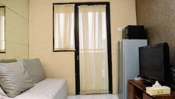 Room | Living area | TV