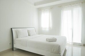 Interior - Cozy Stay Studio Signature Park Grande Apartment (Jakarta)
