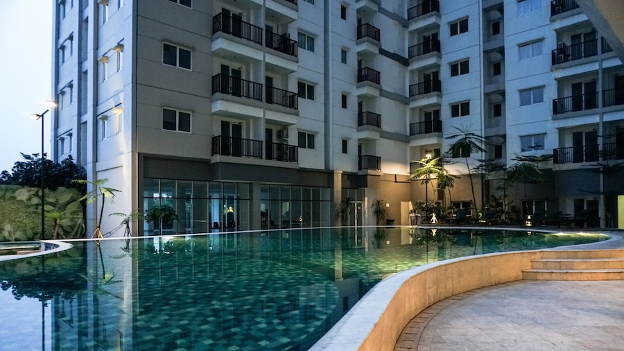 Modern 2Br At Signature Park Grande Apartment