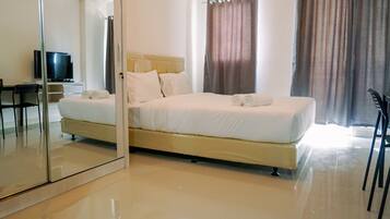 1 bedroom, free WiFi, bed sheets