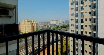 Modern And Simple Studio Signature Park Grande Apartment