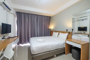 Interior - Warm And Relax Studio At Signature Park Grande Apartment (Jakarta)