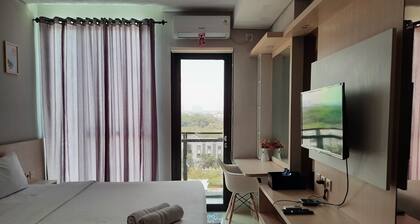 Homey And Tidy Studio Monroe Tower Apartment