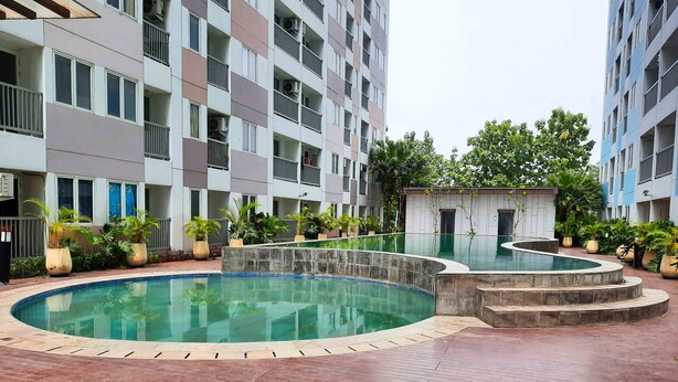 Kolam renang outdoor
