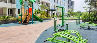 Comfort Living 1Br At Grand Sentraland Karawang Apartment