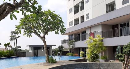 Cozy And Spacious 1Br Apartment At Parkland Avenue