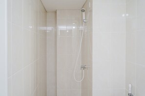 Zimmer | 2 Schlafzimmer, kostenloses WLAN, Bettwäsche