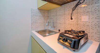 Nice And Elegant 1Br At Royal Heights Apartment