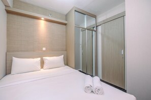 Room | 2 bedrooms, free WiFi, bed sheets - Nice And Fresh 2Br At Bassura City Apartment (Jakarta)