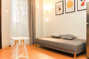 Zimmer | Wohnzimmer | Fernseher
