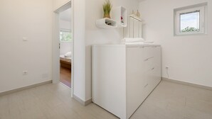 Unclassified image, 5 of 22, button - Heritage Apartment with Swimming Pond (Zsira)