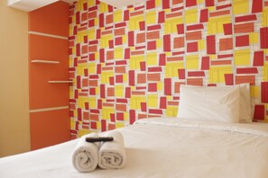 Room | 1 bedroom, free WiFi, bed sheets - Cozy Studio Apartment At The Jarrdin Near Cihampelas Walk (Bandung)