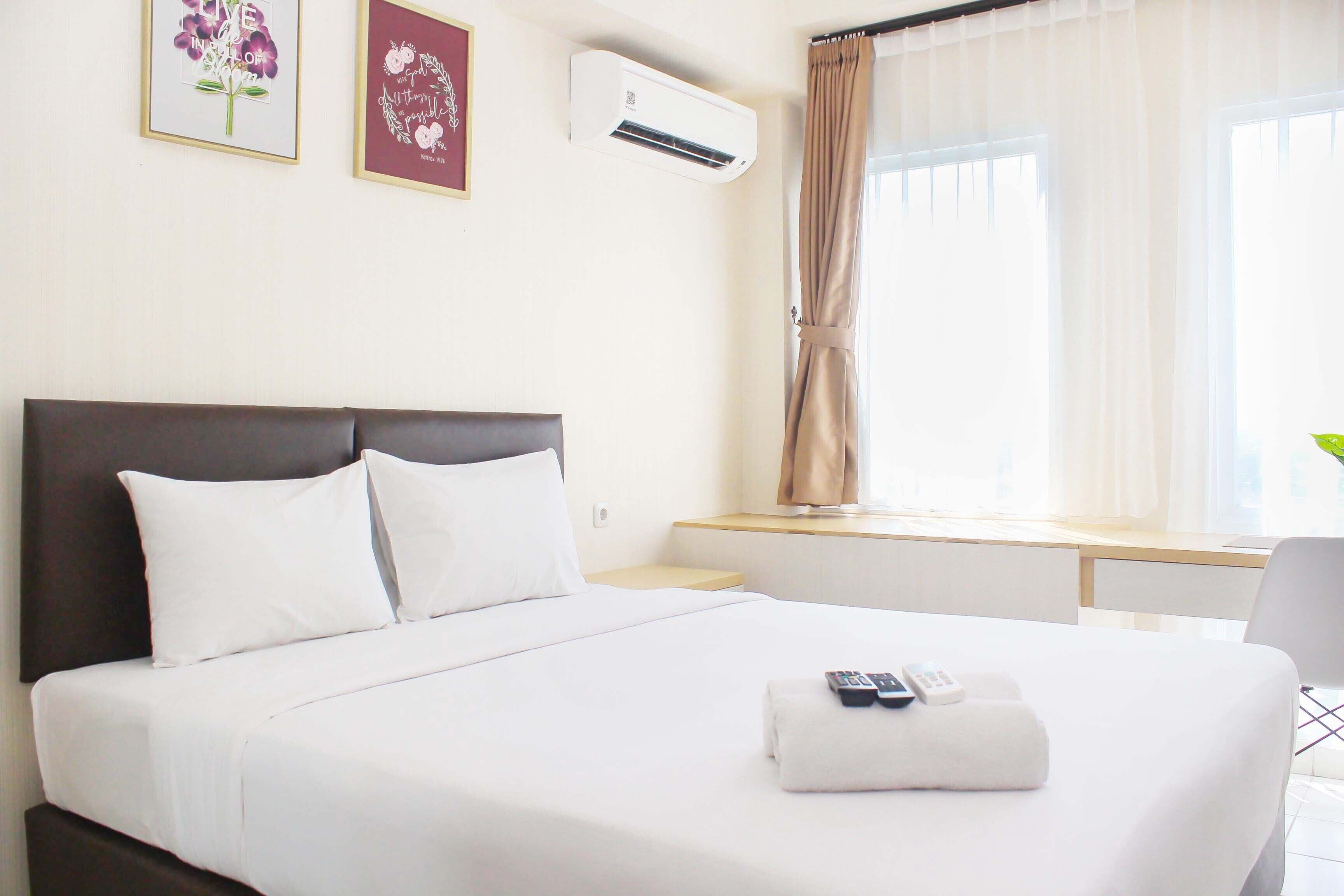 1 bedroom, bed sheets
