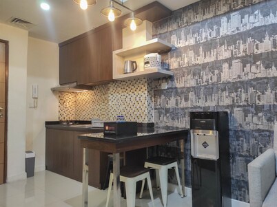 Chic And Cozy 2Br At Vida View Apartment