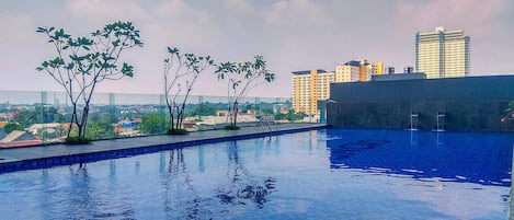 屋外プール