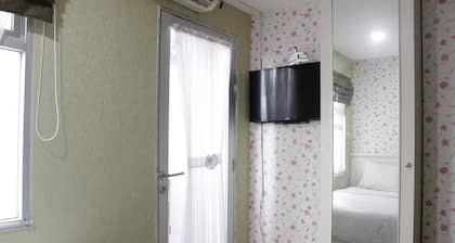 Cozy Studio Apartment At Grand Asia Afrika