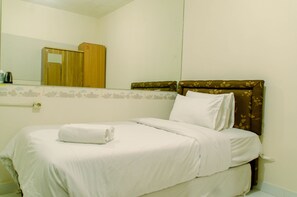 Room - Strategic Studio Apartment At Aeropolis Residence Near Airport (Tangerang)
