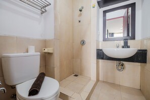 Phòng | Phòng tắm | Buồng tắm vòi sen, đồ dùng nhà tắm miễn phí, khăn tắm 