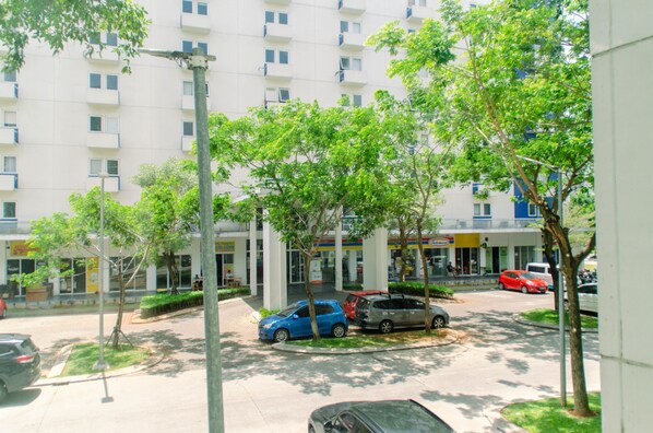 Exterior - Cozy Living Studio Apartment At Aeropolis Residence (Tangerang)