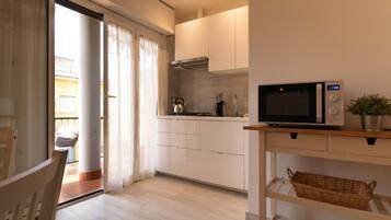 Deluxe Studio | Living area