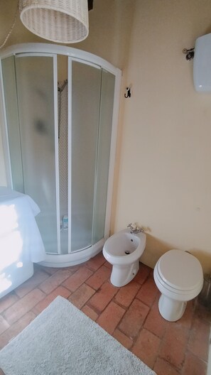 Doccia, bidet