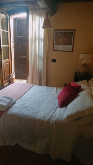 1 多间卧室、WiFi