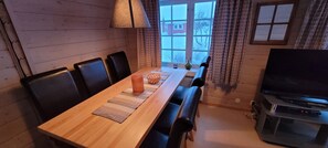 Leilighet, 2 soverom | Spiseområde