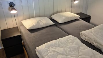 Family Apartment, 3 Bedrooms | 3 bedrooms, cribs/infant beds, free WiFi