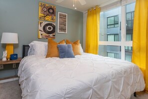 2 chambres, fer et planche à repasser, Wi-Fi gratuit, draps fournis